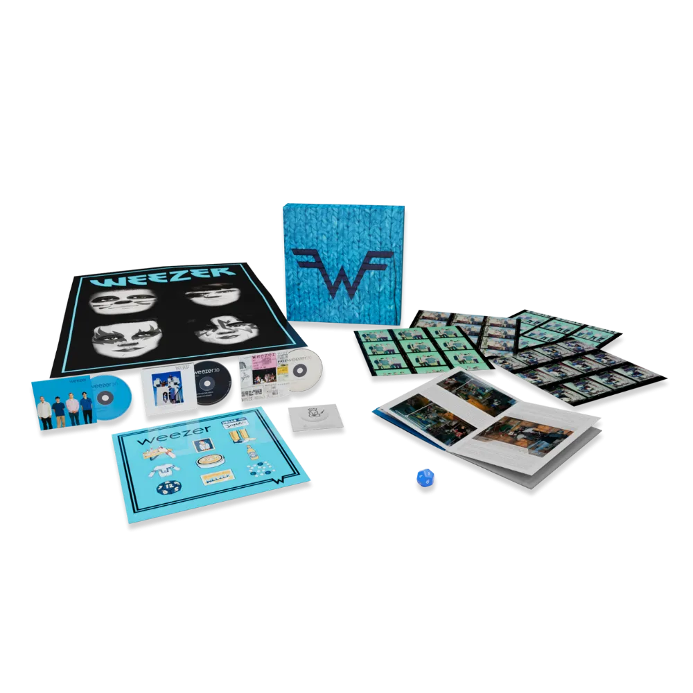 Blue 30th Deluxe CD Box Set